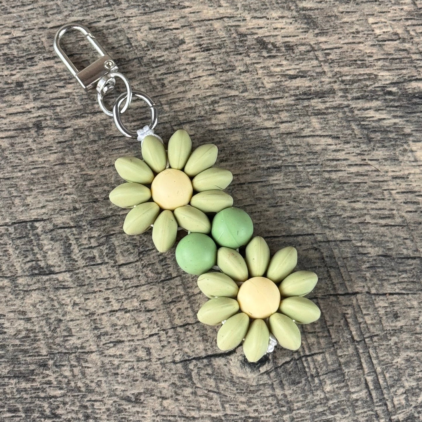 Silicone Flower Keychain 013 - Sage