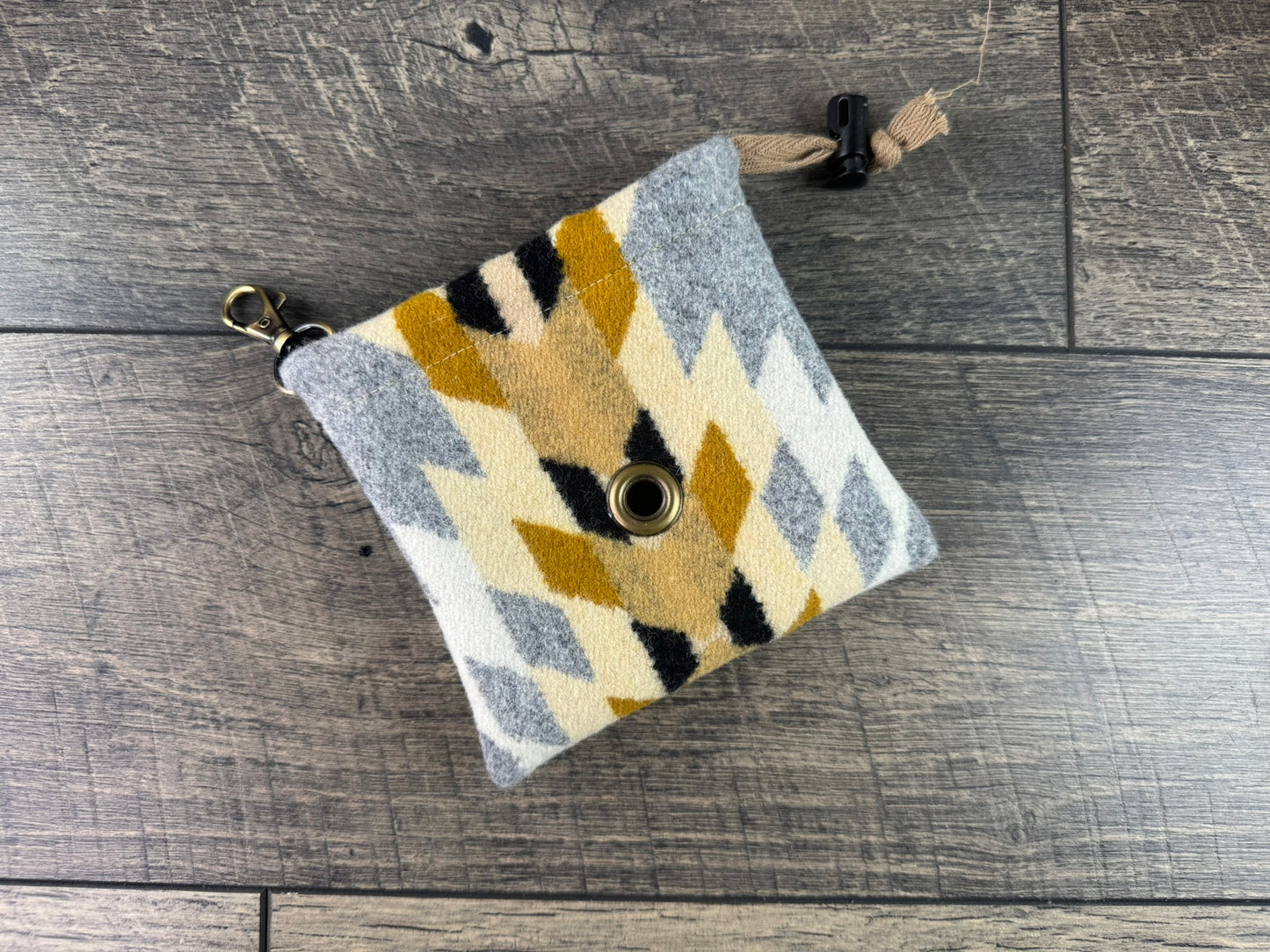 Dog Bag Holder - Silver Arroyo