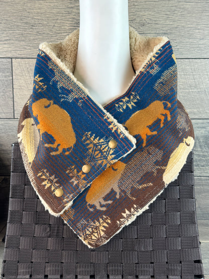 Buffalo Sherpa Cozy Cowl (Navy & Brown)