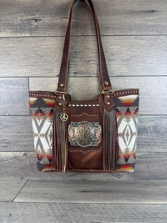 Tiffy Tote w/Buckle Option - Pacific Crest & Chocolate