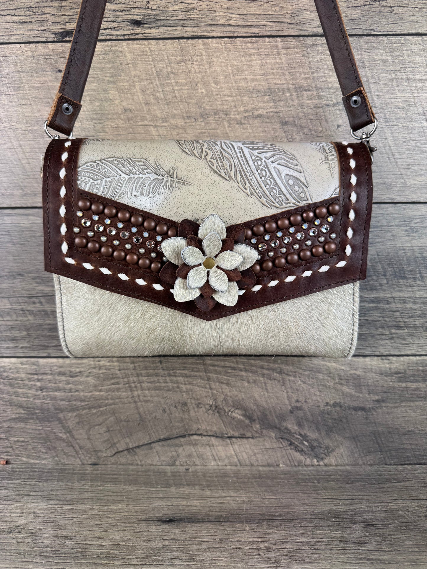 “Jasmine” Crossbody - Pearl White Cowhide w/Ivory Feathers