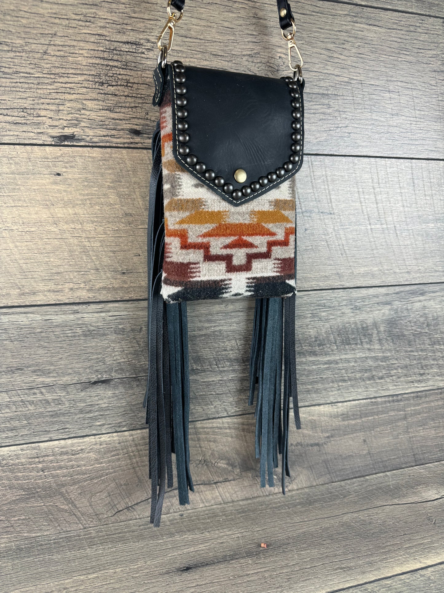 Minnie Crossbody