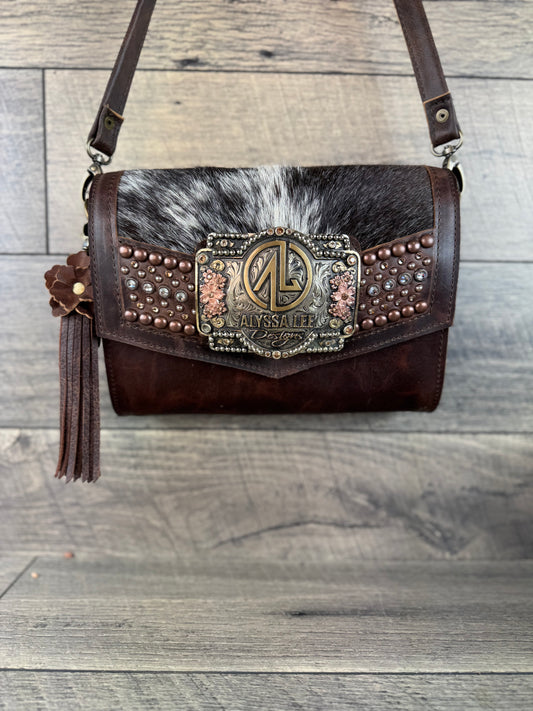 “Jasmine” Crossbody w/Buckle Option - Cowhide