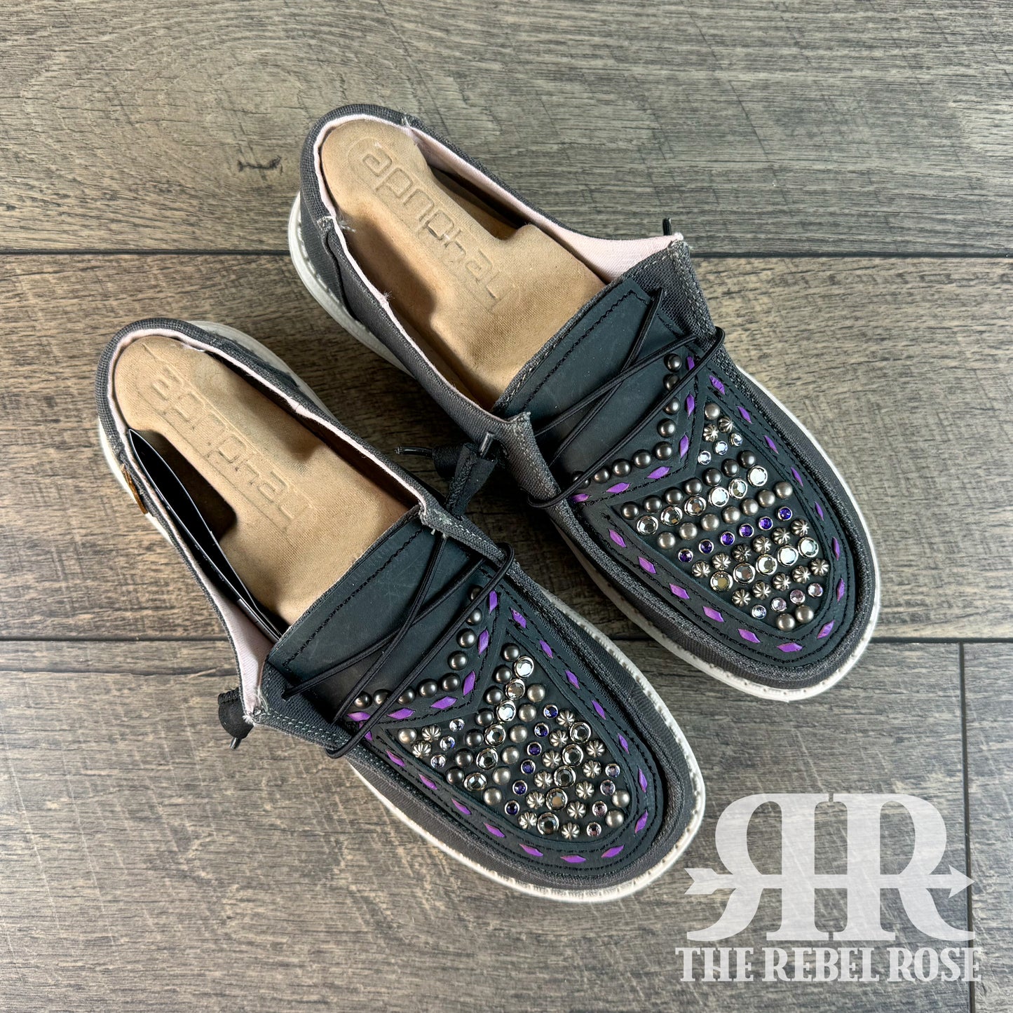 Women’s Size 8 - Charcoal w/Purple Confetti