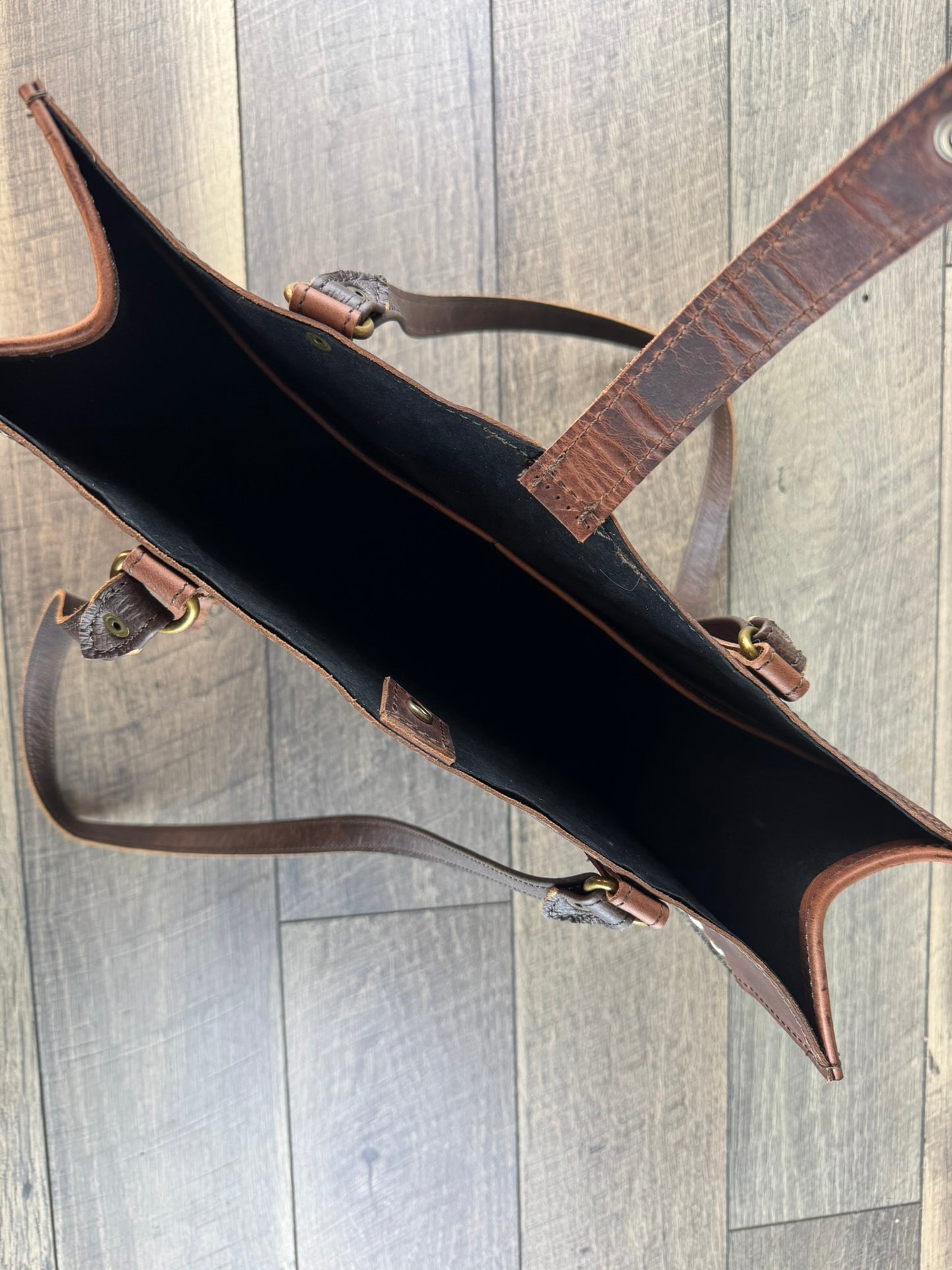 "Doralee" Business Bag - Cowhide & Buckstitch