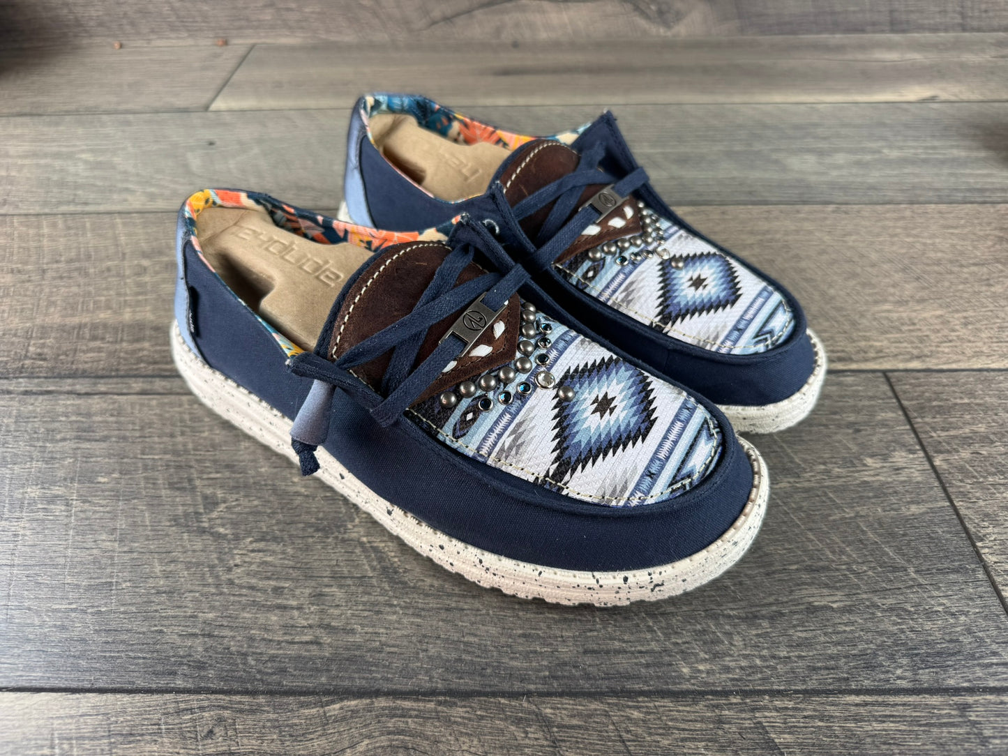Women’s Size 8 - Navy Aztec