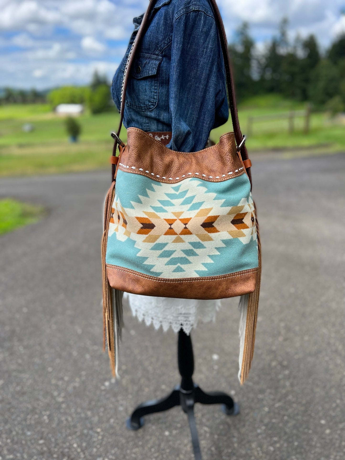 Elite Collection X - Rosemary Shoulder Bag - Turquoise Arroyo w/Saddle & White Fringe