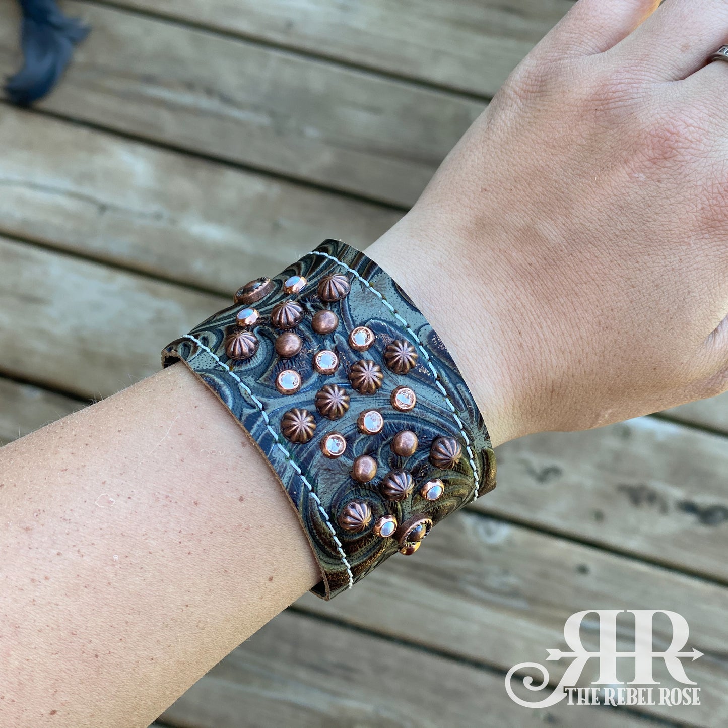 Leather Cuff Bracelet - Straight - Olive & Copper