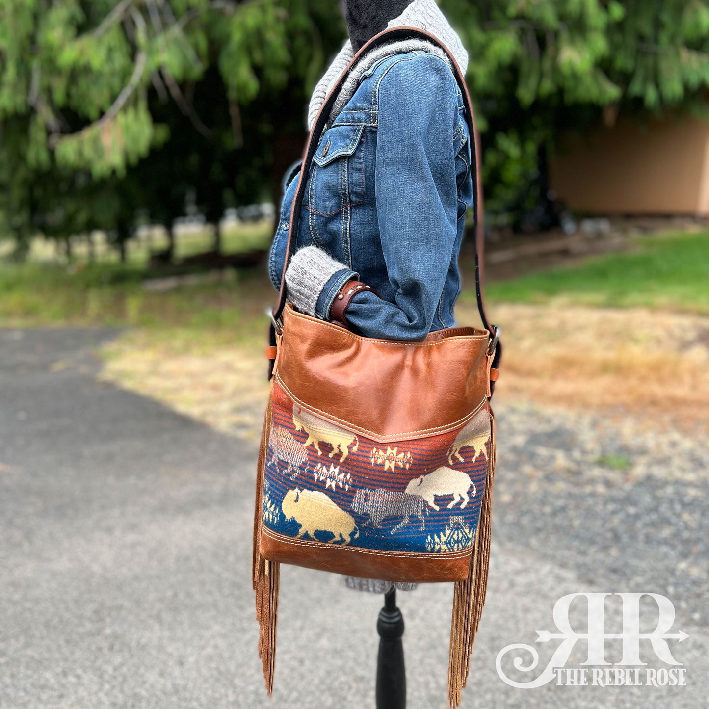 Rosemary Shoulder Bag - Buffalo & Saddle Tan